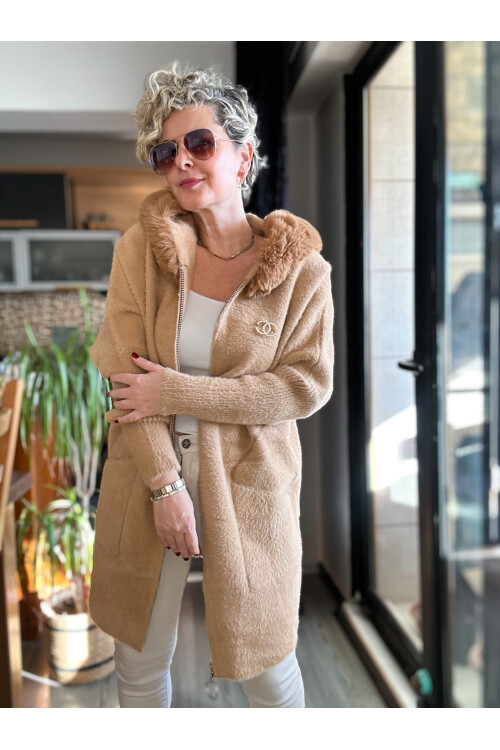 Etrusco İthal Angore Kürk Kapşon Cep Çizgi Detay Ceket Camel