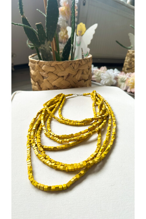 Sarı Tahta Otantik Sekiz Sıra Kolye