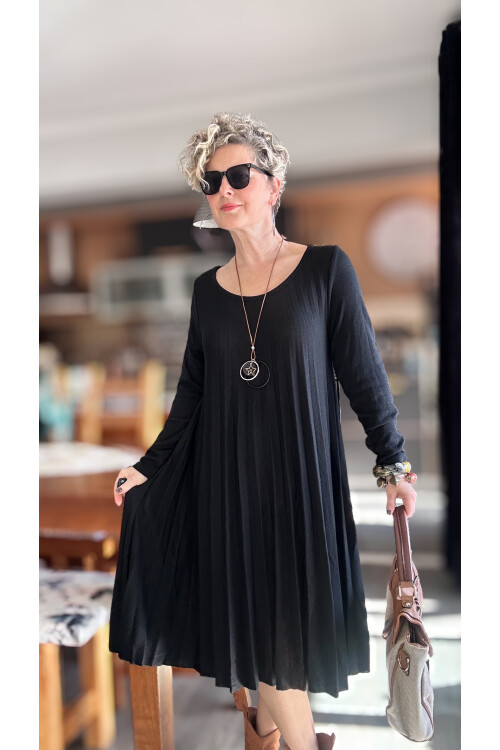 Fabro İtalyan Kolyeli Pilise Detay Elbise Siyah