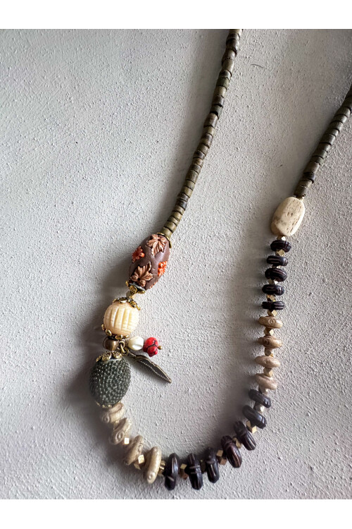 Feny Doğal Etnik Taş Kolye