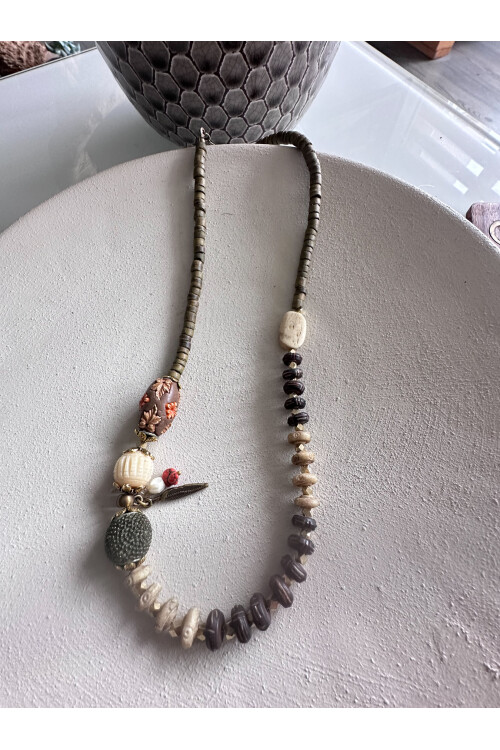 Feny Doğal Etnik Taş Kolye