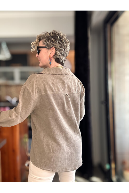 Pelas Tasarım Petek Doku Yakalı Gömlek Vizon