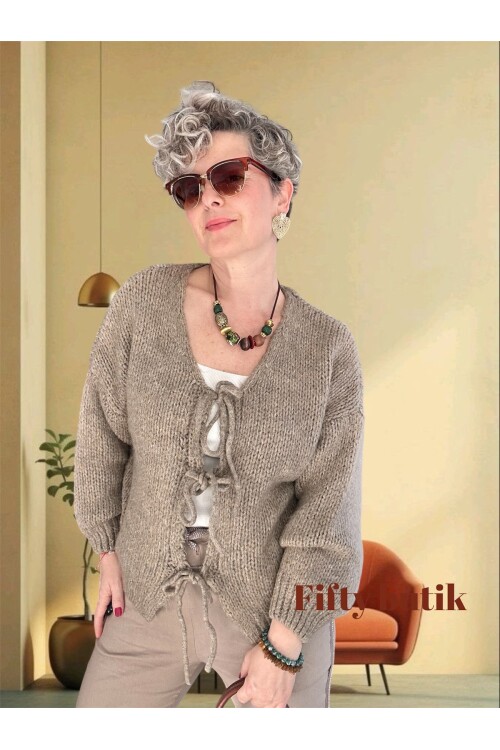 Blum Tasarım Bağcıklı Yün Hırka Vizon