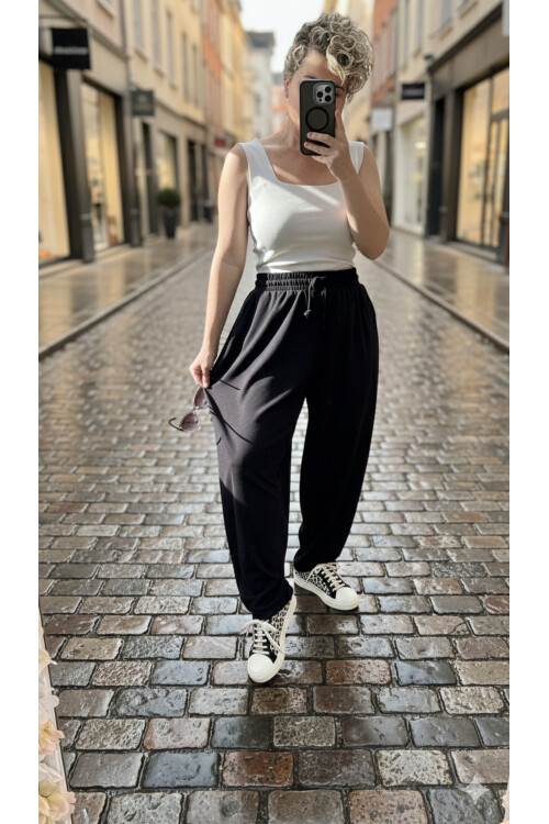 Celti Tasarım Garnili Kapşonlu Takım Siyah