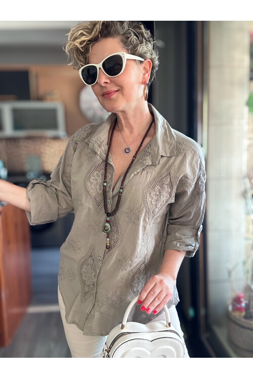 Disse İtalyan Fisto Oval Çiçek Desen Gömlek Vizon