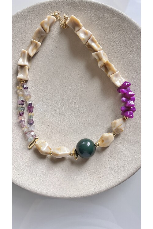 Elenya Doğal Taş Detay Kolye