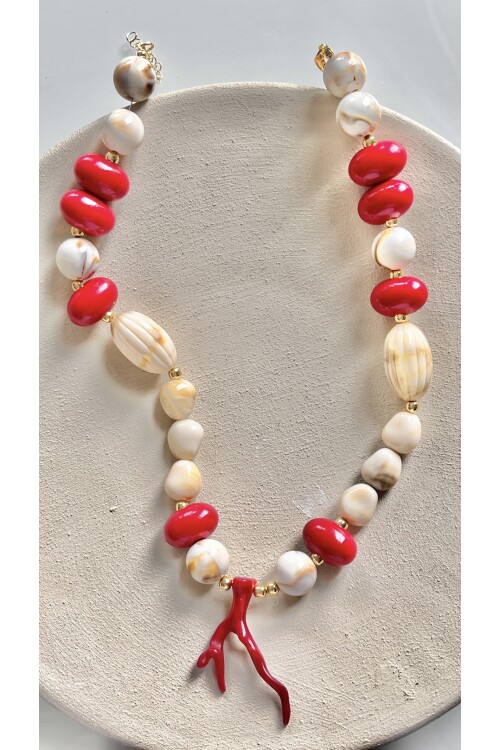 Elora Mercan  Detay Kolye