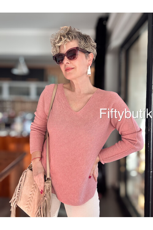 Fikka İtalyan V Yaka Angora Oval Triko Pudra