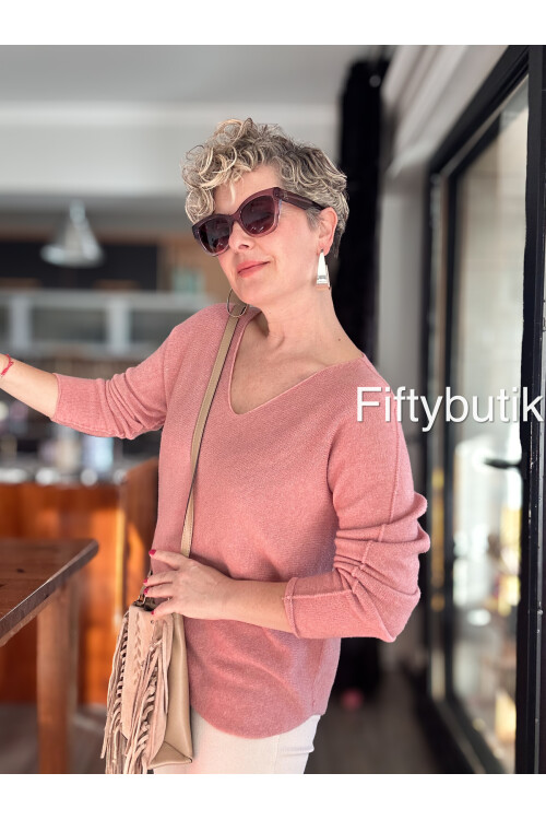 Fikka İtalyan V Yaka Angora Oval Triko Pudra