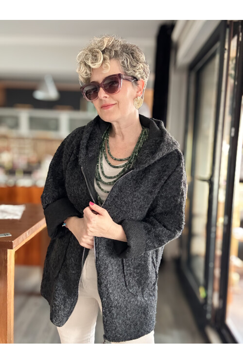 Lilly İtalyan Booklet Kapşonlu Fermuarlı Mont Açık Siyah