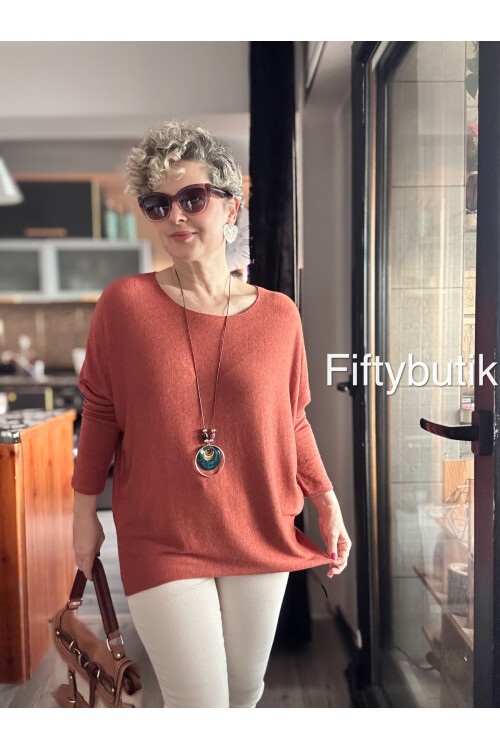 Mezzo İtalyan Kolyeli Tasarım Triko Bluz Kiremit