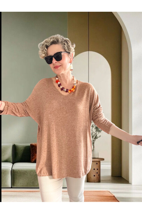 Nonna İthal V Yaka Tasarım Triko Camel