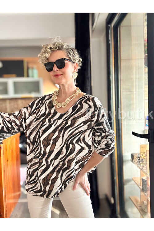 Yassa İtalyan V Yaka Zebra Desenli Triko Beyaz