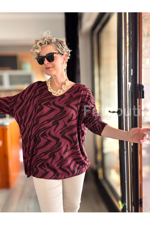 Yassa İtalyan V Yaka Zebra Desenli Triko Bordo