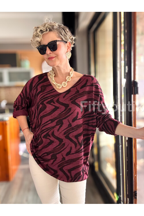 Yassa İtalyan V Yaka Zebra Desenli Triko Bordo