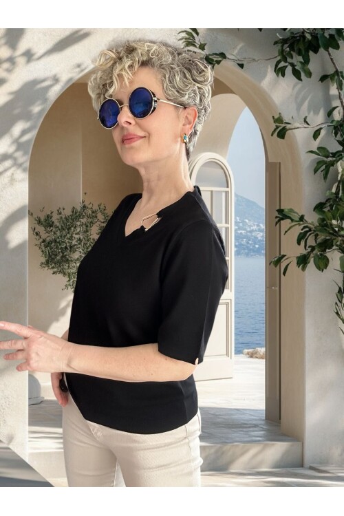 Auro Metal Toka Detaylı V Yaka Triko Bluz Siyah