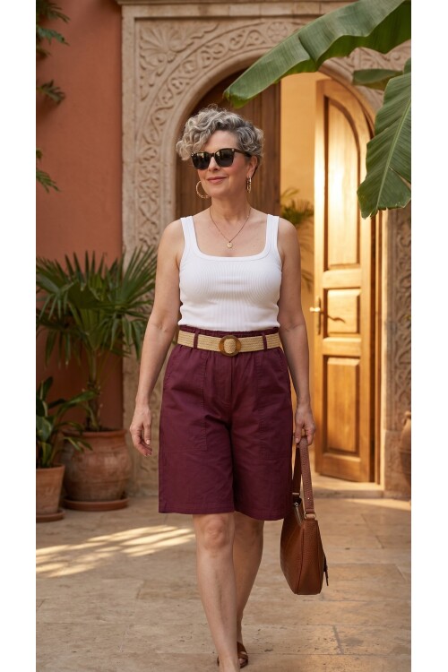 Dafne | İtalyan Kemer Detaylı Dökümlü Şort Mürdüm