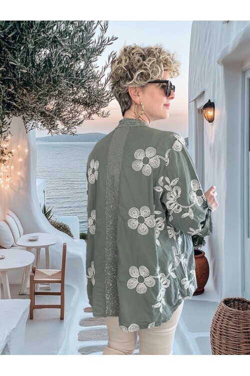 Getto İtalyan Çiçek Brode Detaylı Pamuk Gömlek Haki