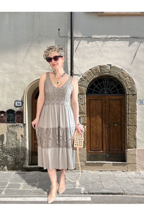 Pizzo İtalyan Brode İşlemeli Elbise Fango