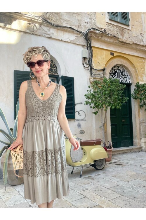 Pizzo İtalyan Brode İşlemeli Elbise Fango