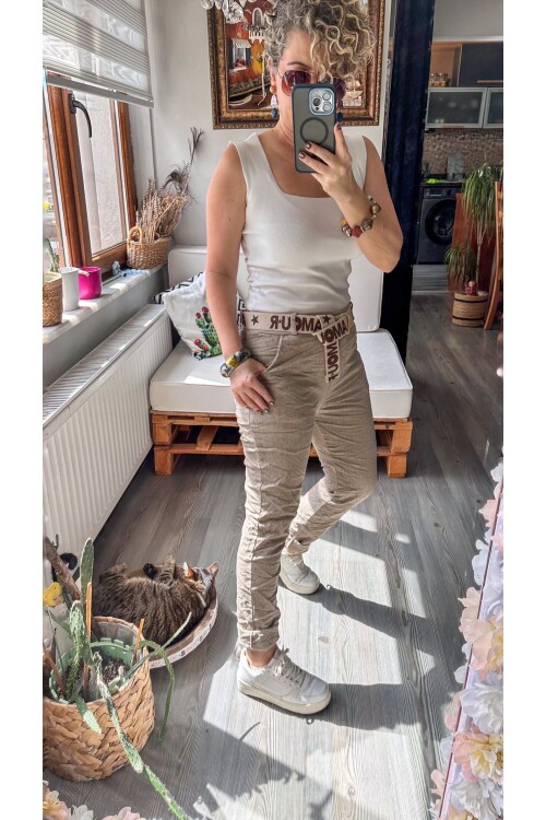 Amour İtalyan Sihirli Kemer Detaylı Pantolon Beige