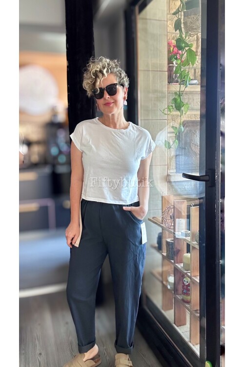 Betty İtalyan Balon Kemerli Pantolon Lacivert